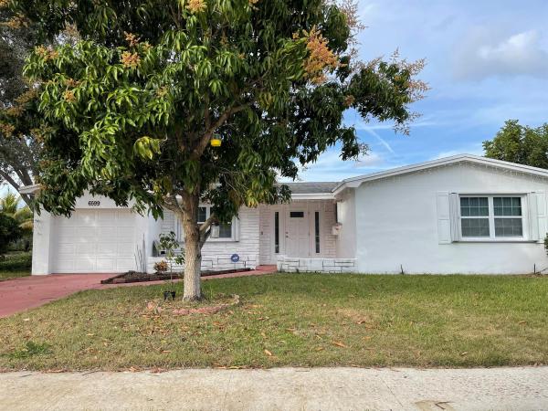 Oriole Margate, 6599 NW 1st St, Margate, Florida 33063, image 1