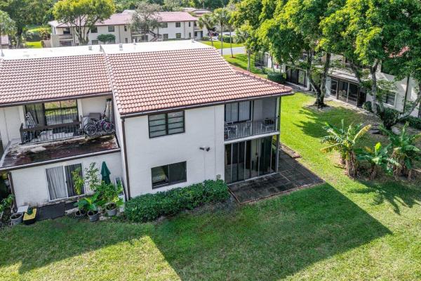 8427 Cypress Ln #10a, Boca Raton, Florida 33433, image 2