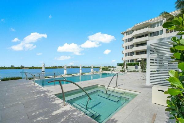 Carlyle House, 2773 S Ocean Blvd #1100, Palm Beach, Florida 33480, image 1