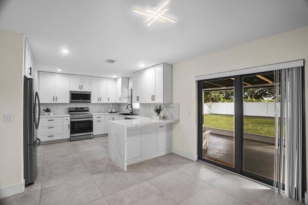 American Homes At Southwind Lakes, 9490 Richmond Cir, Boca Raton, Florida 33434, image 1