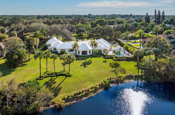 39 Country Rd, Village Of Golf, Florida 33436, image 1