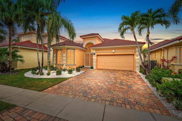Mizner Falls, 7133 Veneto Dr, Boynton Beach, Florida 33437, image 1