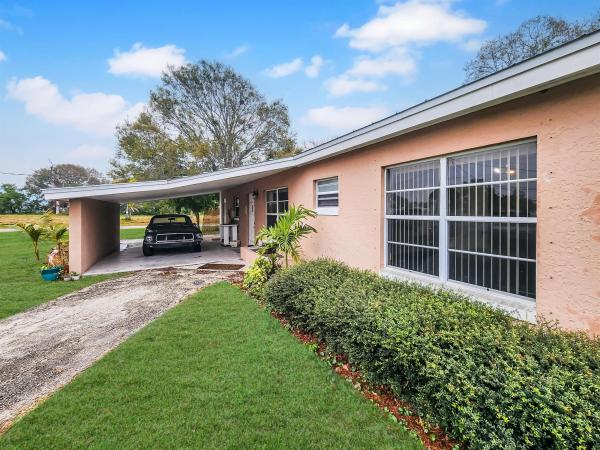 St James Park, 3720 Saint Marks Dr, Fort Pierce, Florida 34982, image 1