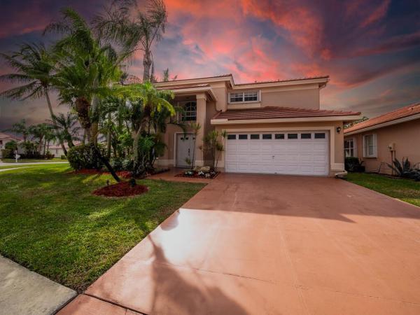 Harbour Greens At Lacuna, 6175 Harbour Greens Dr, Lake Worth Beach, Florida 33467, image 1