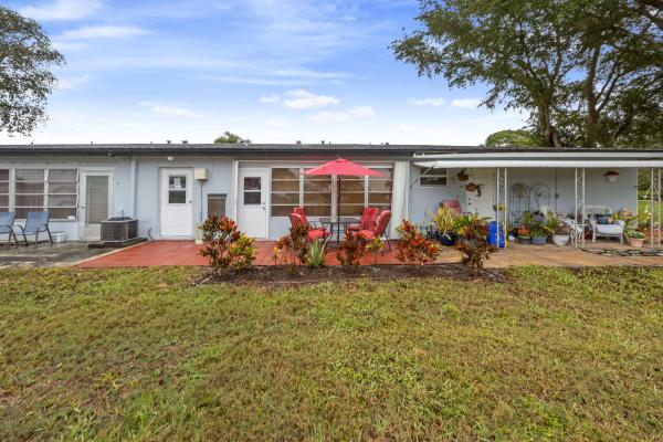 High Point Of Delray 2, 572 High Point Dr #B, Delray Beach, Florida 33445, image 2