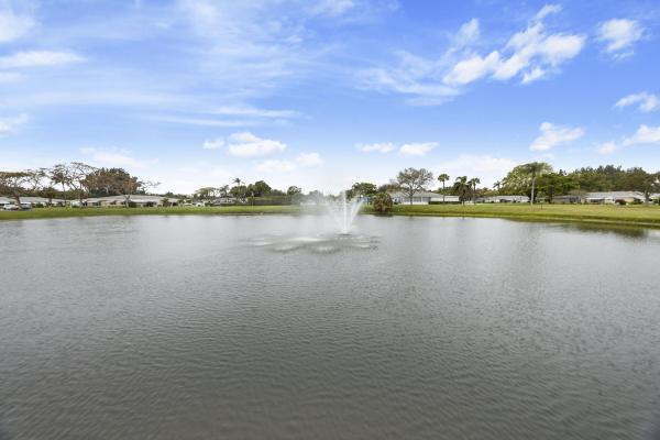 High Point Of Delray 2, 572 High Point Dr #B, Delray Beach, Florida 33445, image 3