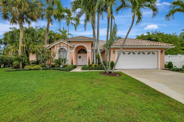 Addington Pointe At Lake Charleston, 7773 Penwood Ct, Lake Worth Beach, Florida 33467, image 1