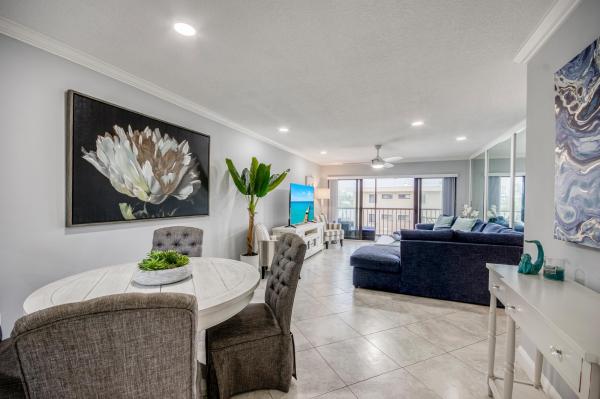 Southgate, 3605 S Ocean Blvd #319, South Palm Beach, Florida 33480, image 1