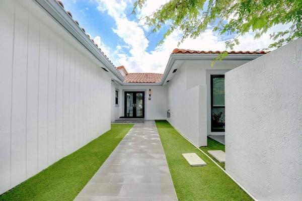 Woods At Hunters Run, 51 Woods Ln, Boynton Beach, Florida 33436, image 1
