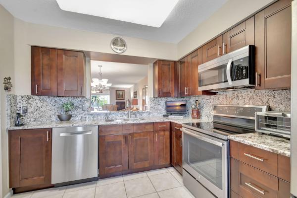12560 Majesty Cir #401, Boynton Beach, Florida 33437, image 1
