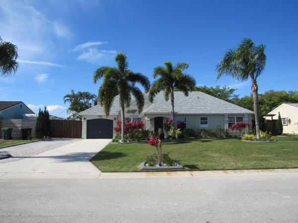 Rainier Lakes At Sandhill Crossing, 1522 SE Arenson Ln, Port St. Lucie, Florida 34952, image 1