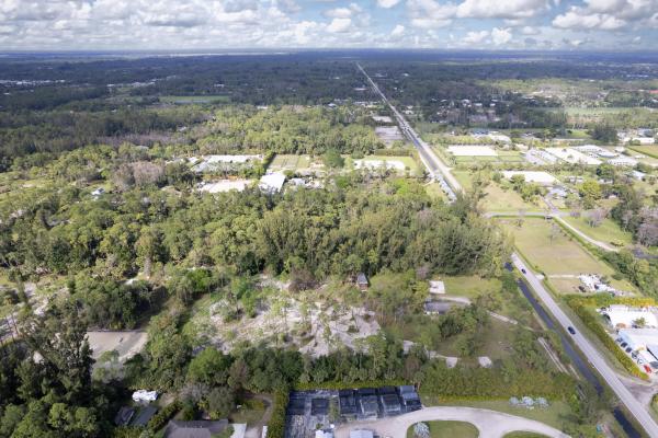 Loxahatchee Groves Residential, 815 F Rd, Loxahatchee Groves, Florida 33470, image 1