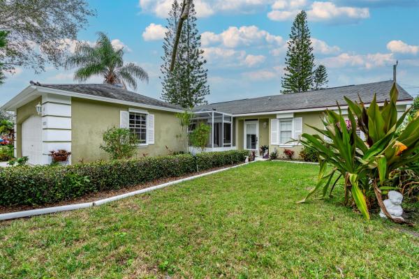 Sandhill Crossing, 1921 SE Gaskins Cir, Port St. Lucie, Florida 34952, image 1
