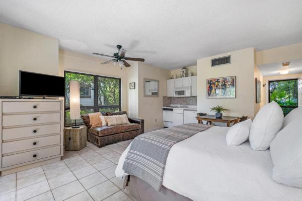 Bagattelle, 13334 Polo Club Rd #238, Wellington, Florida 33414, image 3