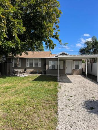 Lake Worth Town, 1226 N C St, Lake Worth Beach, Florida 33460, image 1