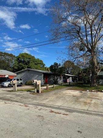 Fort Pierce Residential, 410 N 9th St, Fort Pierce, Florida 34950, image 2