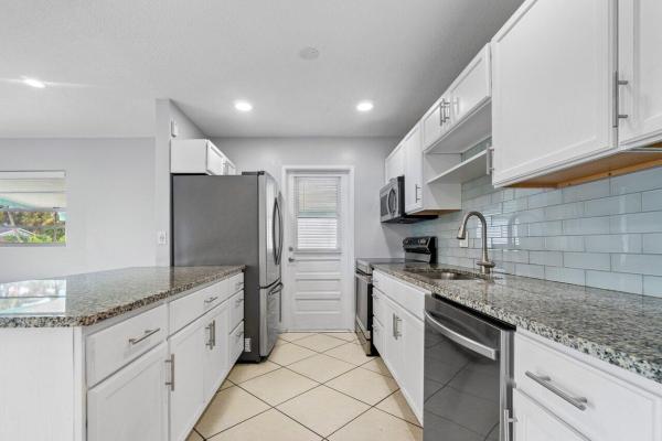705 N Perry Ave, Jupiter, Florida 33458, image 1