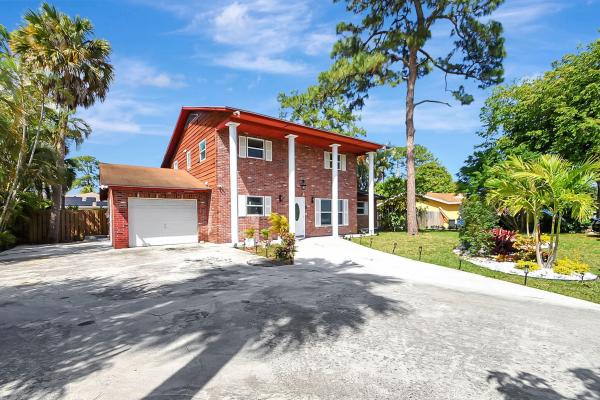 Towner Park, 5425 Stratford Rd, Haverhill, Florida 33415, image 1
