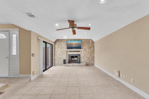 Cedar Gardens Townhouses, 3542 Gardens East Dr #B, Palm Beach Gardens, Florida 33410, image 3