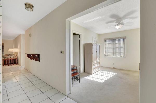 Boca Lakes, 8967 Belle Aire Dr, Boca Raton, Florida 33433, image 2