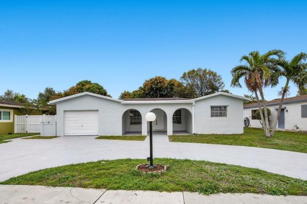 Oakland Hills, 4970 SW 8th St, Margate, Florida 33068, image 1