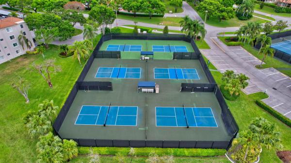 Huntington Pointe, 6352 Mill Pointe Cir, Delray Beach, Florida 33484, image 3