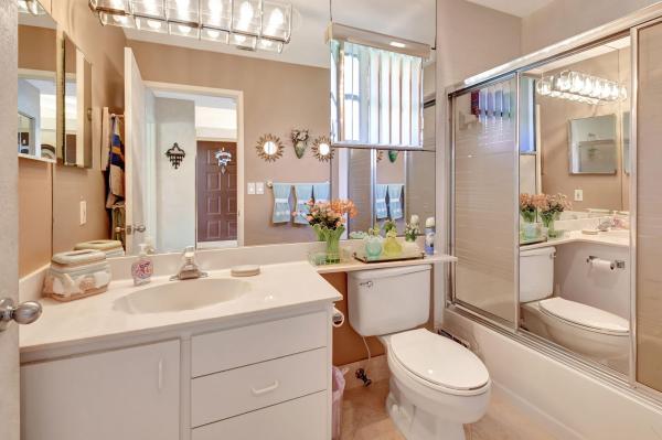 Huntington Pointe, 6352 Mill Pointe Cir, Delray Beach, Florida 33484, image 2