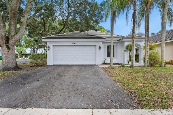 Lake Park, 9161 Lake Park Cir, Davie, Florida 33328, image 1