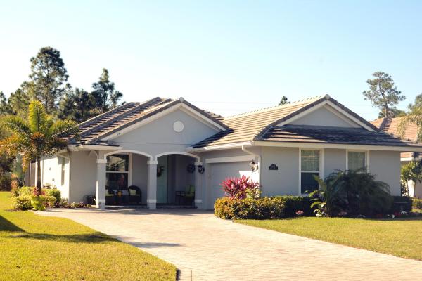Meadowood Golf & Tennis Club, 2652 Conifer Dr, Fort Pierce, Florida 34951, image 1