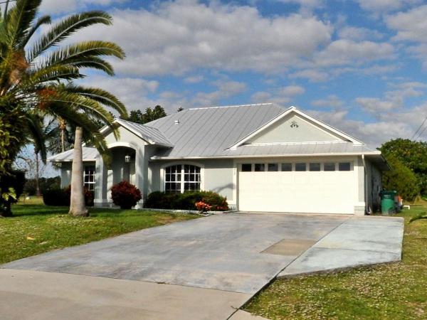 Becker Ridge, 212 SW Ridgecrest Dr, Port St. Lucie, Florida 34953, image 1
