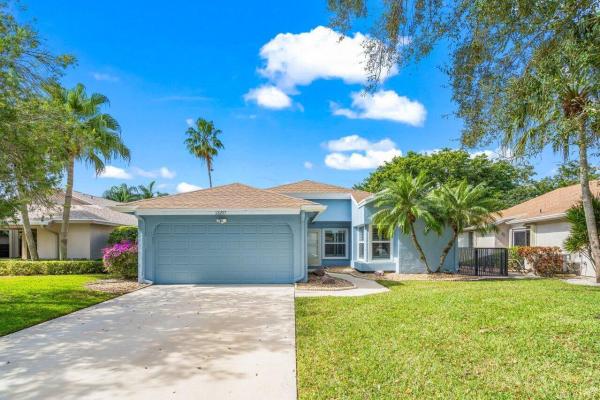 Eastpointe Country Club, 13297 Touchstone Ct, Palm Beach Gardens, Florida 33418, image 1