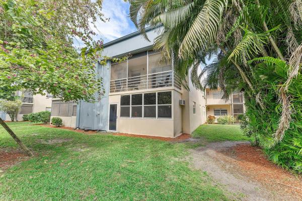 877 Flanders S, Delray Beach, Florida 33446, image 1