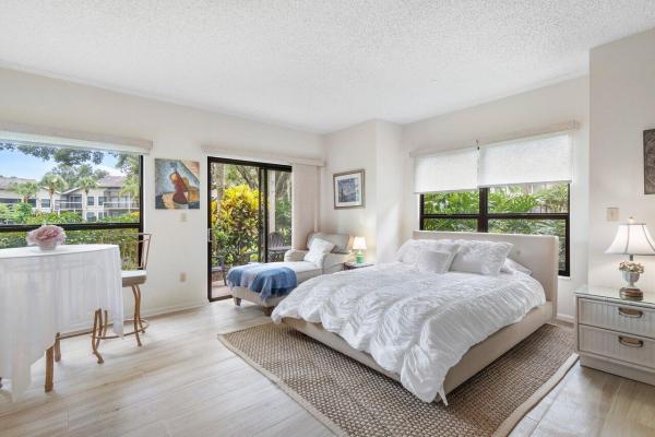 Tennis Lodges, 11863 Wimbledon Cir #427, Wellington, Florida 33414, image 1