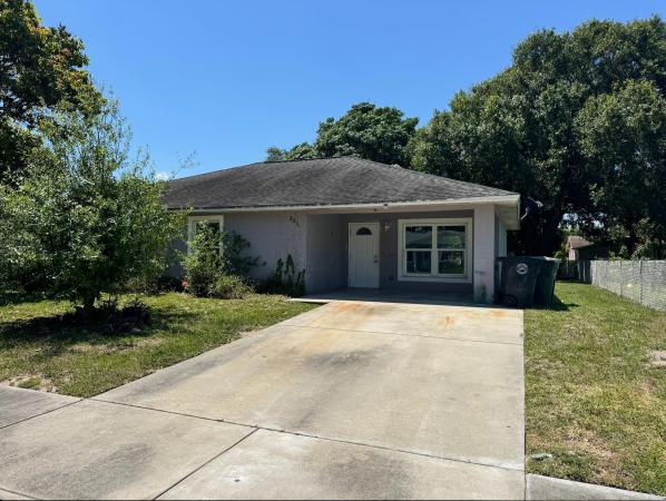 Pinecrest Estates, 3211 Indiana Ct, Fort Pierce, Florida 34947, image 1