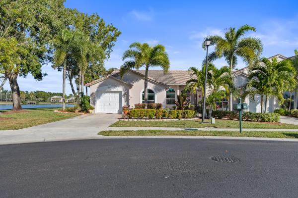 Brighton At Wellington's Edge, 10763 Lake Shore Dr, Wellington, Florida 33414, image 1