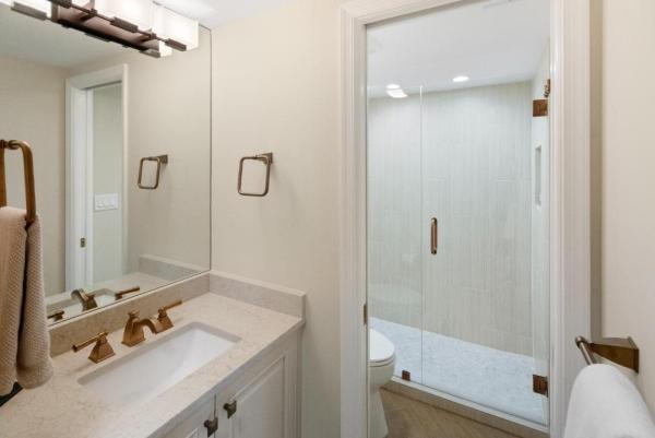 Lake Point Tower, 100 Lakeshore Dr #1152, North Palm Beach, Florida 33408, image 2