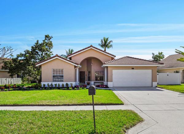 The Fountains Of Rainbow Lakes, 8624 Rosalie Ct, Boynton Beach, Florida 33472, image 1