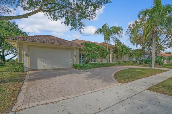 Lakefield West, 1905 S Club Dr, Wellington, Florida 33414, image 1