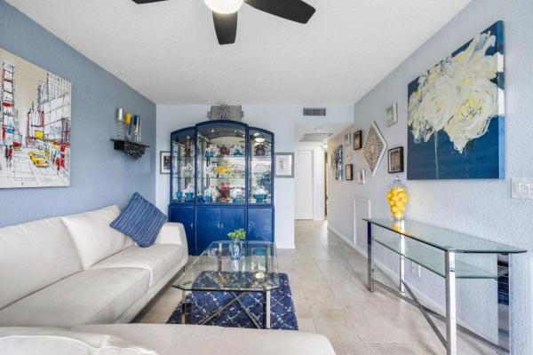 Lincoln At Century Village, 4034 Lincoln B, Boca Raton, Florida 33434, image 1