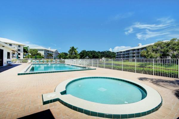 Whitehall At Camino Real, 6181 Balboa Cir #302, Boca Raton, Florida 33433, image 3
