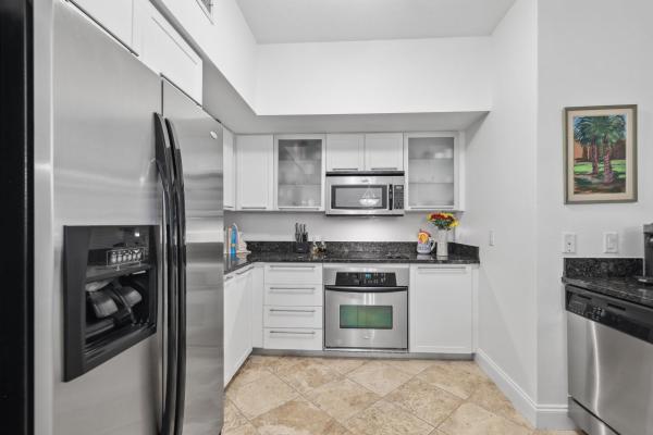 Astor, 225 NE 1st St #204, Delray Beach, Florida 33444, image 1