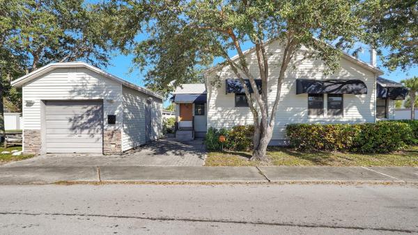 Woodhaven, 940 SW 2nd Ave, Dania Beach, Florida 33004, image 1