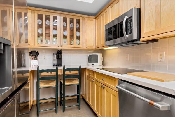 The Biltmore, 150 Bradley Pl #505, Palm Beach, Florida 33480, image 2