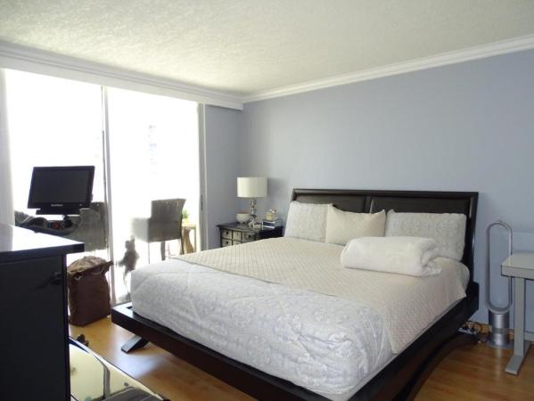 Imperial Towers, 1825 S Ocean Dr #810, Hallandale Beach, Florida 33009, image 2