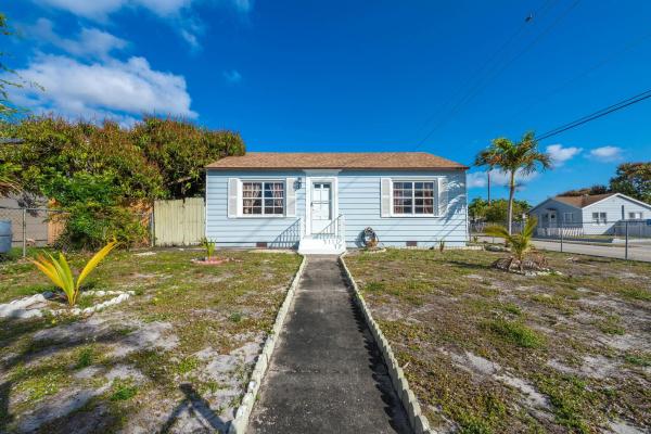 Southerly Hill, 801 Summit Blvd, West Palm Beach, Florida 33405, image 1