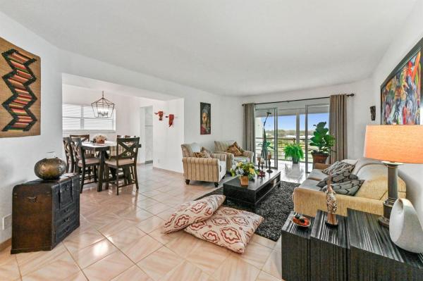 Princeton At Poinciana Place, 3755 Via Poinciana #601, Lake Worth Beach, Florida 33467, image 1