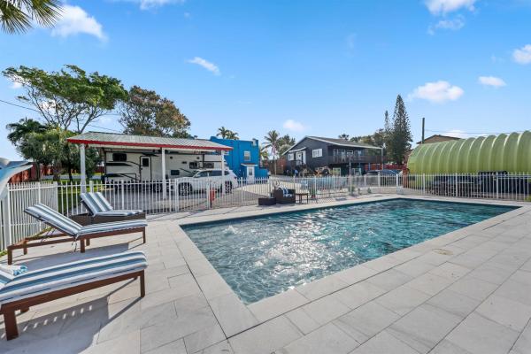 Lake Worth Beach No HOA, 909 N A St, Lake Worth Beach, Florida 33460, image 1