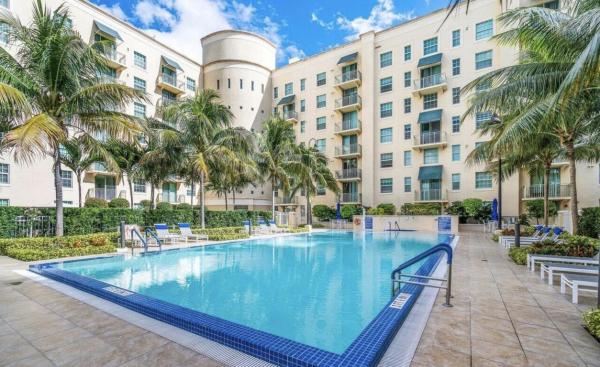 610 Clematis, 610 Clematis St #811, West Palm Beach, Florida 33401, image 1