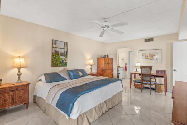 Lakeside Of Banyan Springs, 5380 Cedar Lake Dr #101, Boynton Beach, Florida 33437, image 3