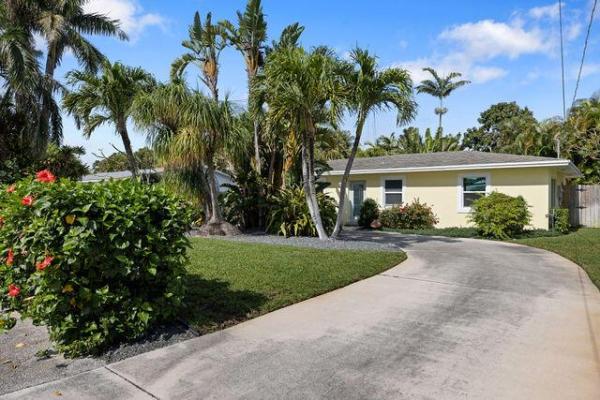 Coquina Cove, 711 Ocean Inlet Dr, Boynton Beach, Florida 33435, image 1